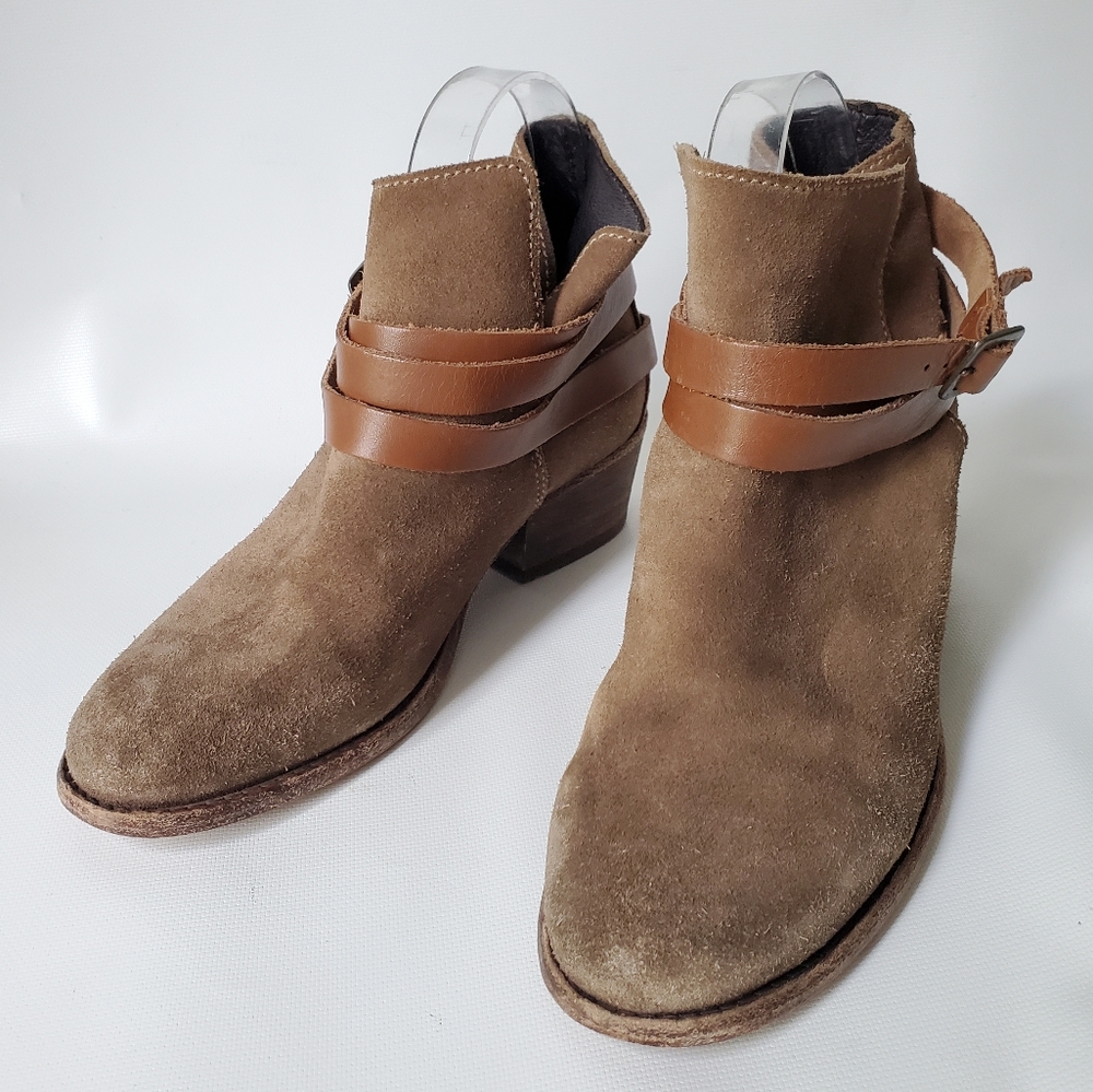 Hand Crafted Handmade Suede Leather Booties - Picture 2 of 11